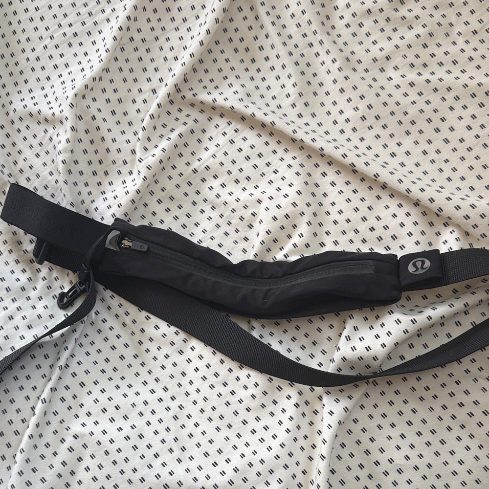 lululemon athletica Black Belt Bag